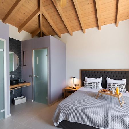 Highview Luxury Suites Katouna ภายนอก รูปภาพ