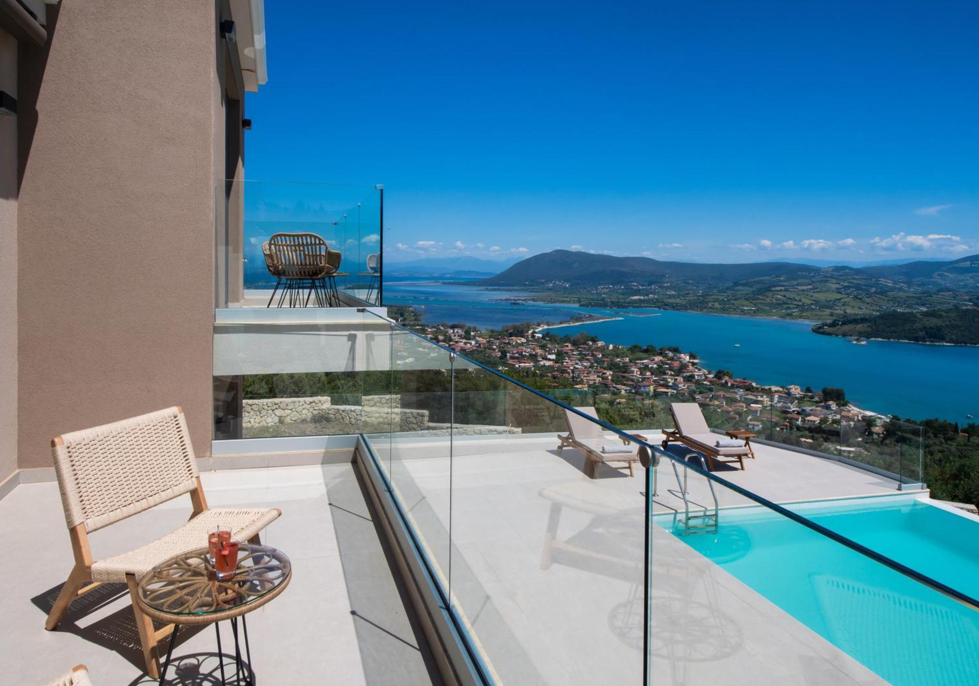 Highview Luxury Suites Katouna ภายนอก รูปภาพ