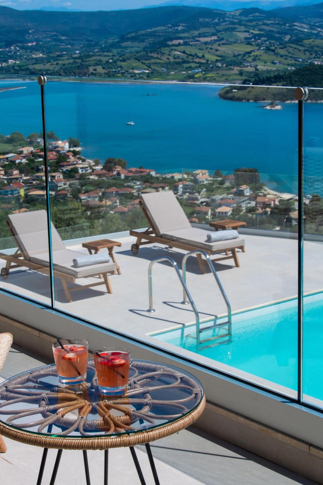 Highview Luxury Suites Katouna ภายนอก รูปภาพ